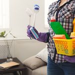 Koronavirüsü evinizden arındırmak için detaylı ev temizliği şart