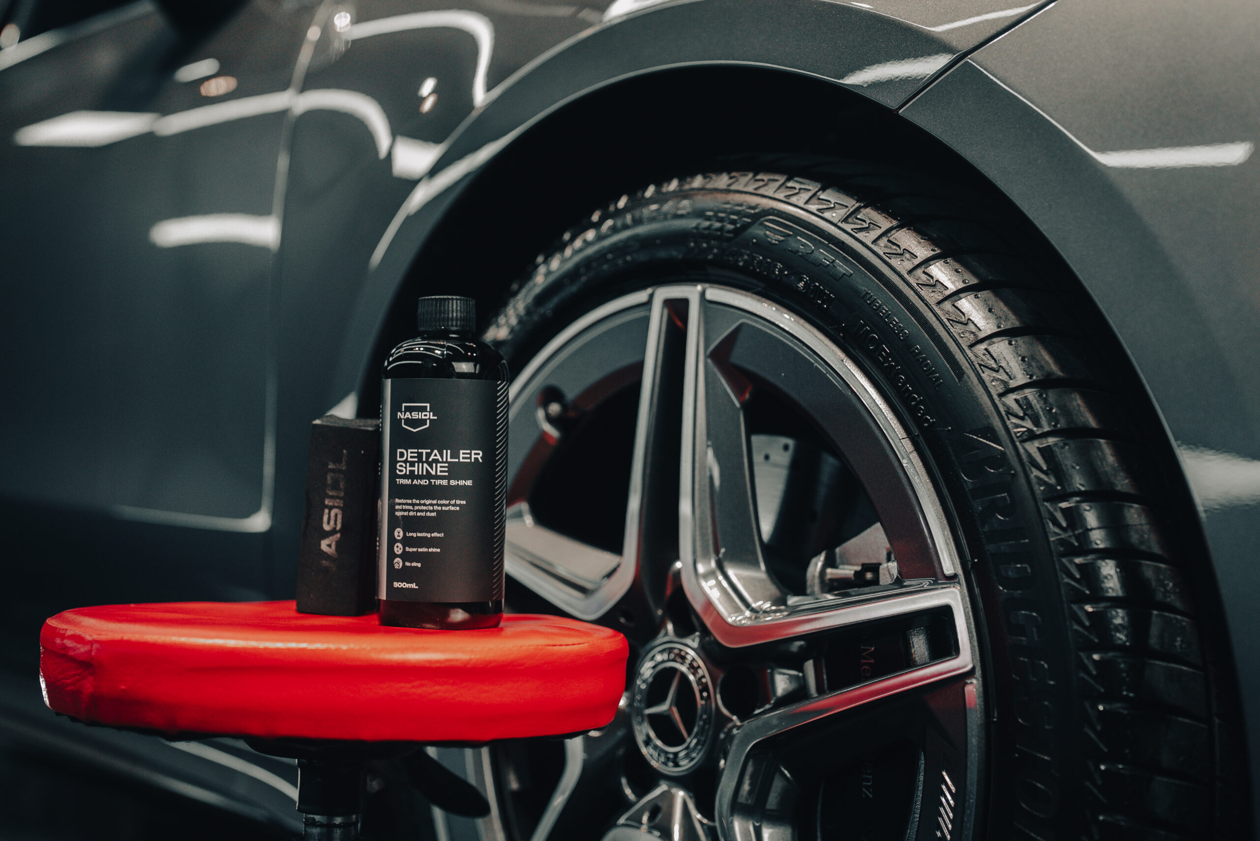 nasiol-detailershine-trim-and-tire-shine