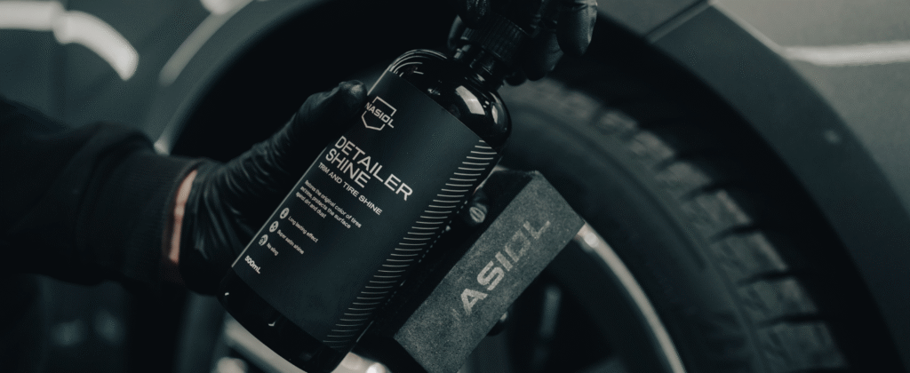 trim-and-tire-shine